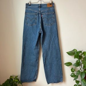 Levi’s High Loose Jeans